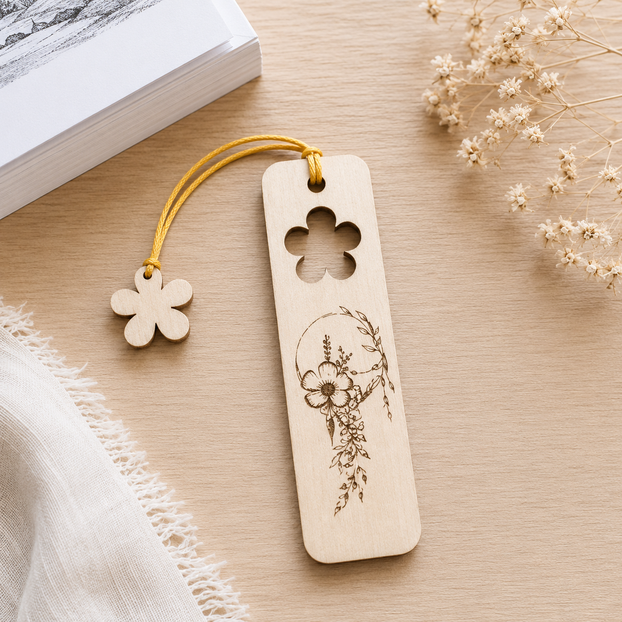 Marque pages fleurs — marques pages en bois gravé, fait main