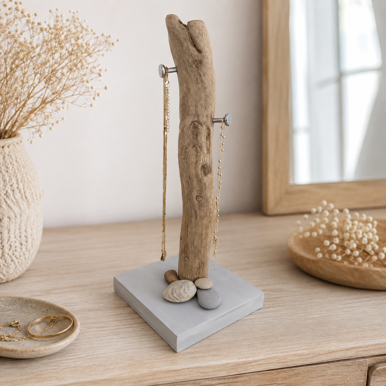 Porte bijoux — plaisir d'offrir en bois gravé, fait main