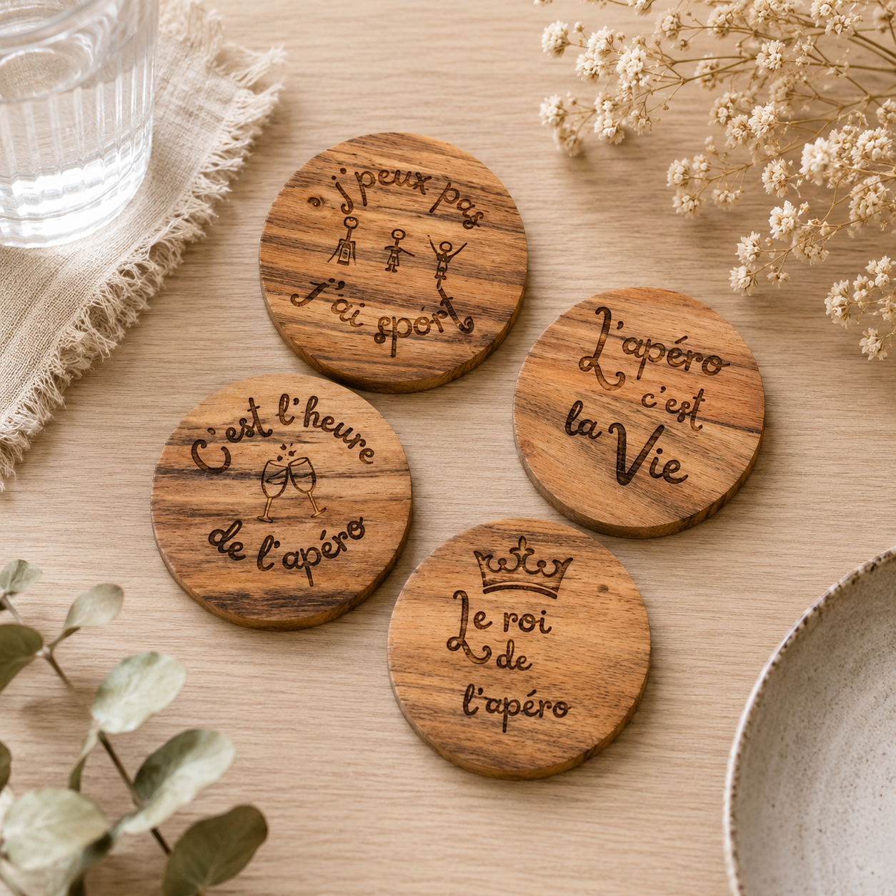 Lot de 4 dessous de verre — dessous de verre et de tasse en bois gravé, fait main