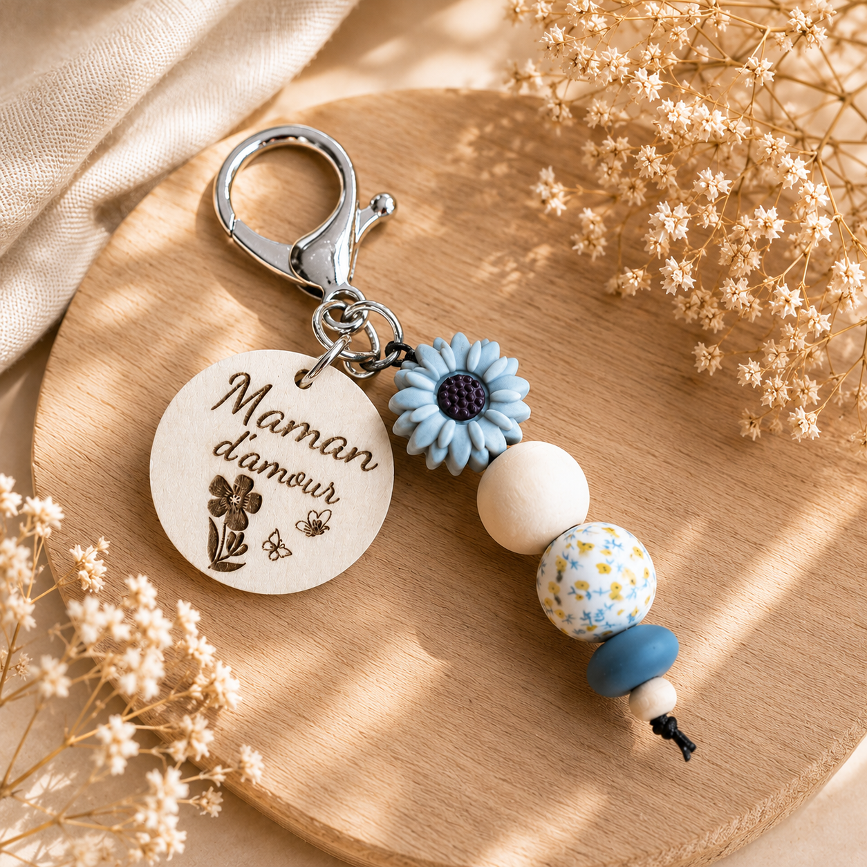 Porte clé bleu "maman d'amour" — spécial maman en bois gravé, fait main