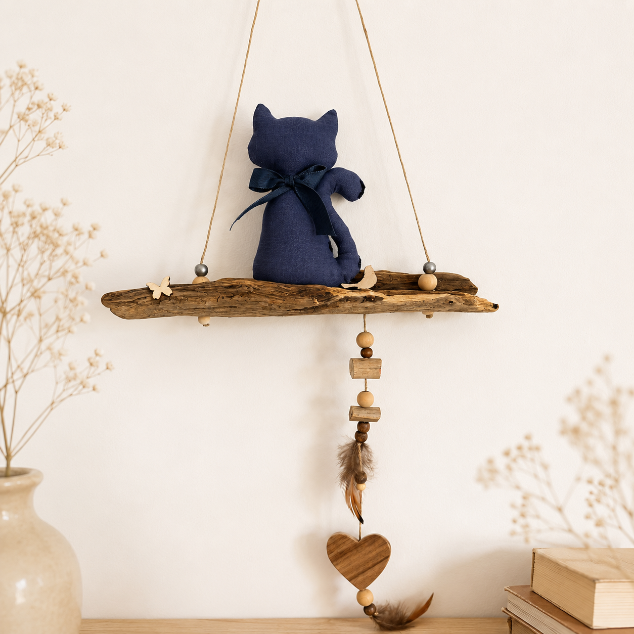 Suspension Chat bleu