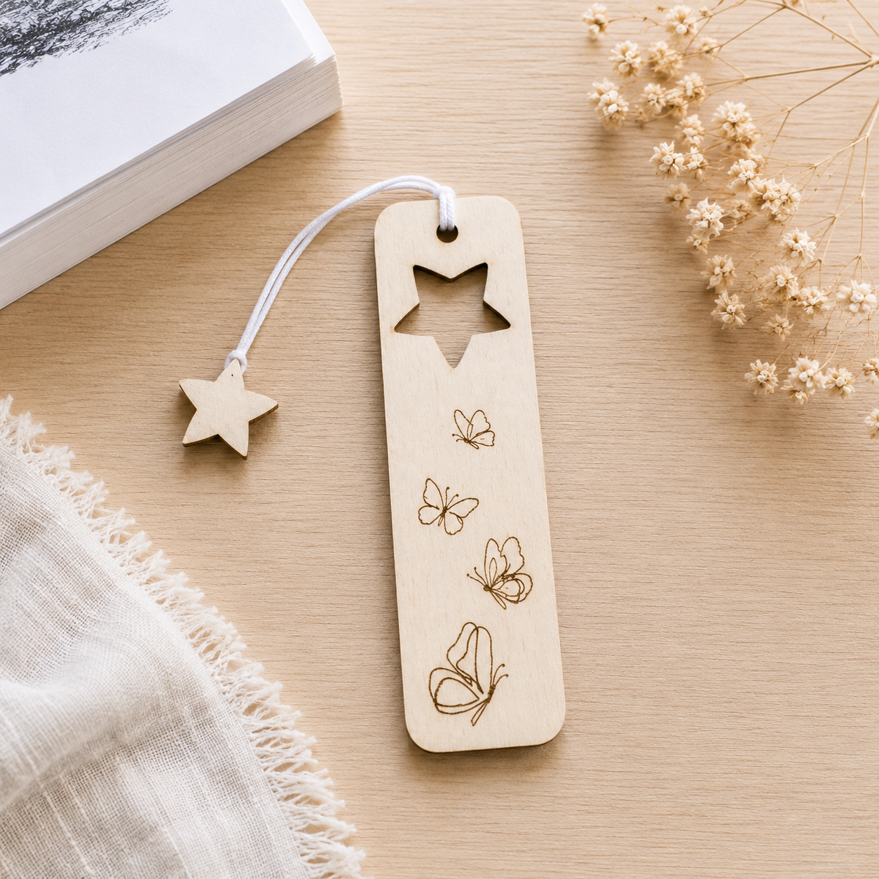 Marque pages papillons — marques pages en bois gravé, fait main