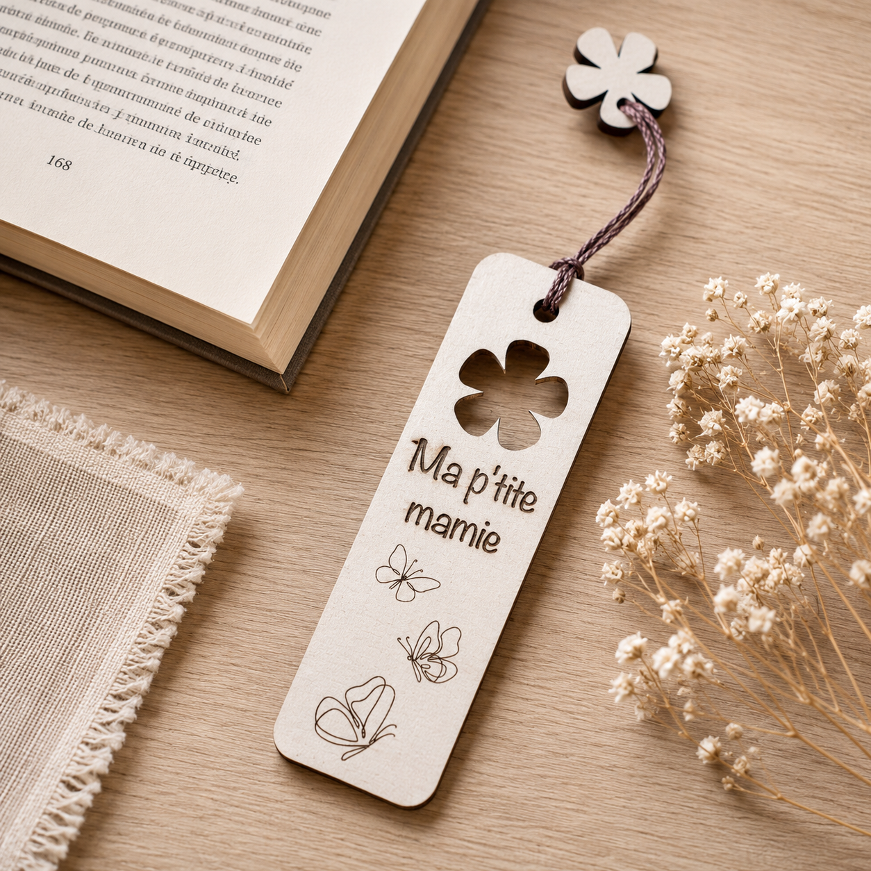 Marque pages "ma ptite mamie" — fêtes en bois gravé, fait main