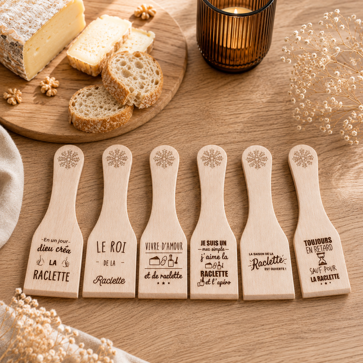Lot de 6 palettes à raclette — palettes à raclette et couverts en bois gravé, fait main